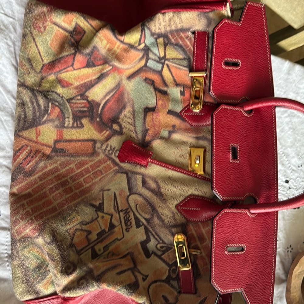 Wirkin style bag.  Not a real Wirkin!  Nice big bag.